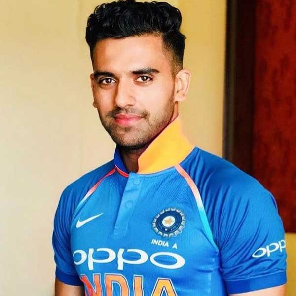 Deepak Chahar Height, Girlfriend, Parents, Wife, Age & Income