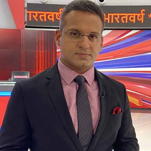 Nishant Chaturvedi Height, Wife, Caste, Parents, Income & Age