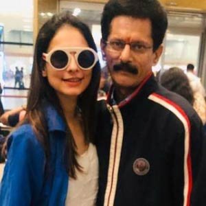 Aneri Vajani with father
